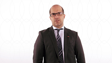 PD Dr. Alexander Ghanem Die Bedeutung von EWOLUTION für implantierende und zuweisende Ärzte